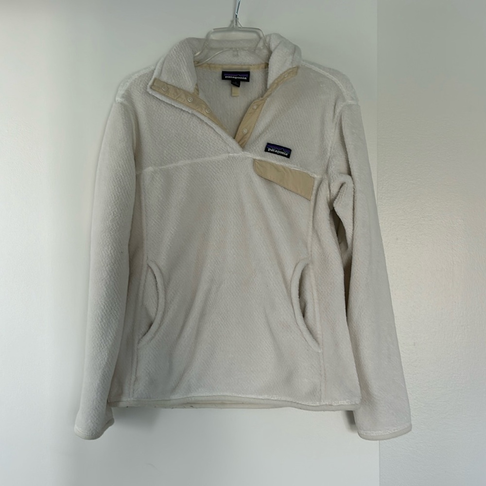 Patagonia sweatshirt